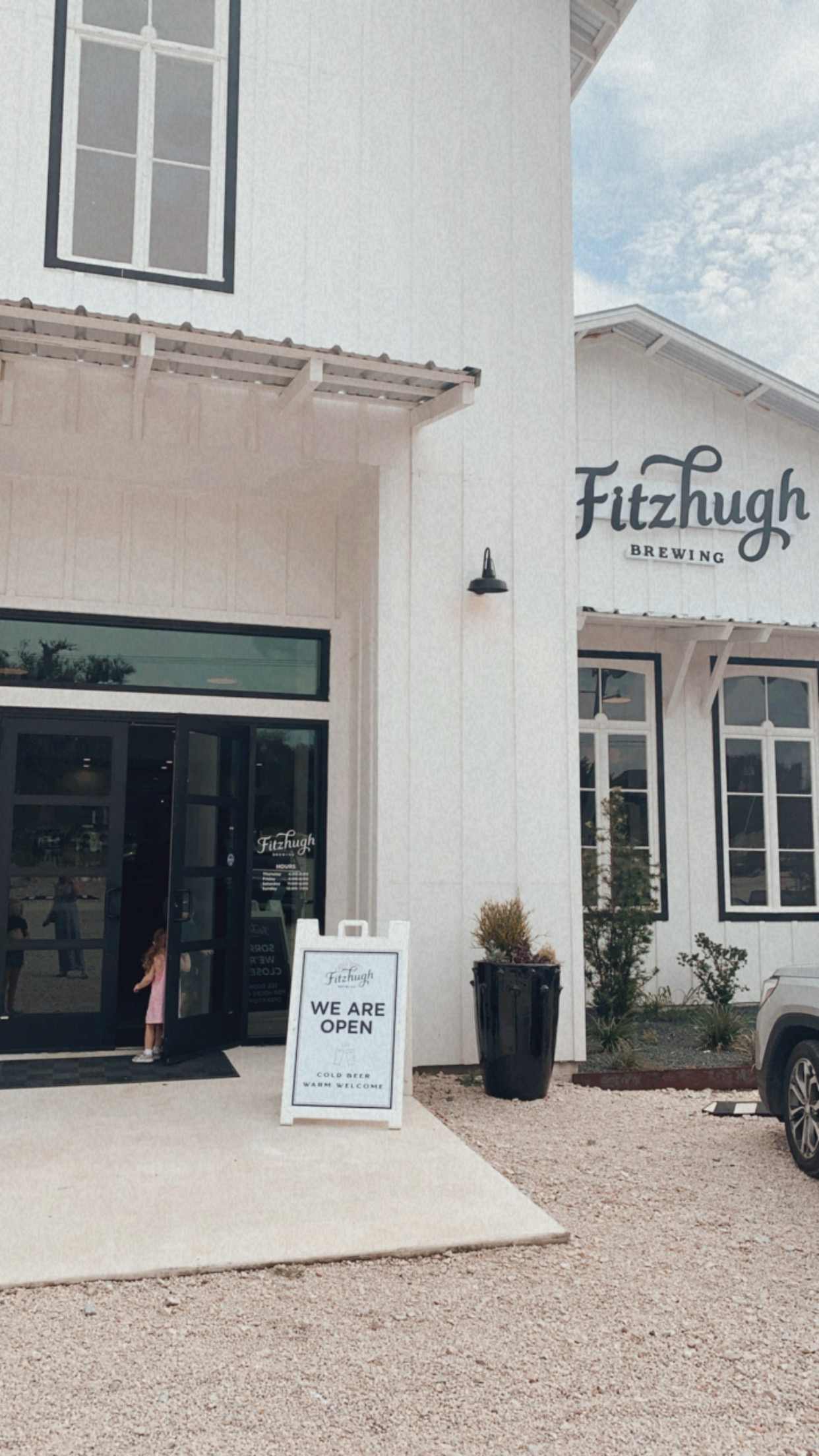 fitzhugh brewery dripping springs