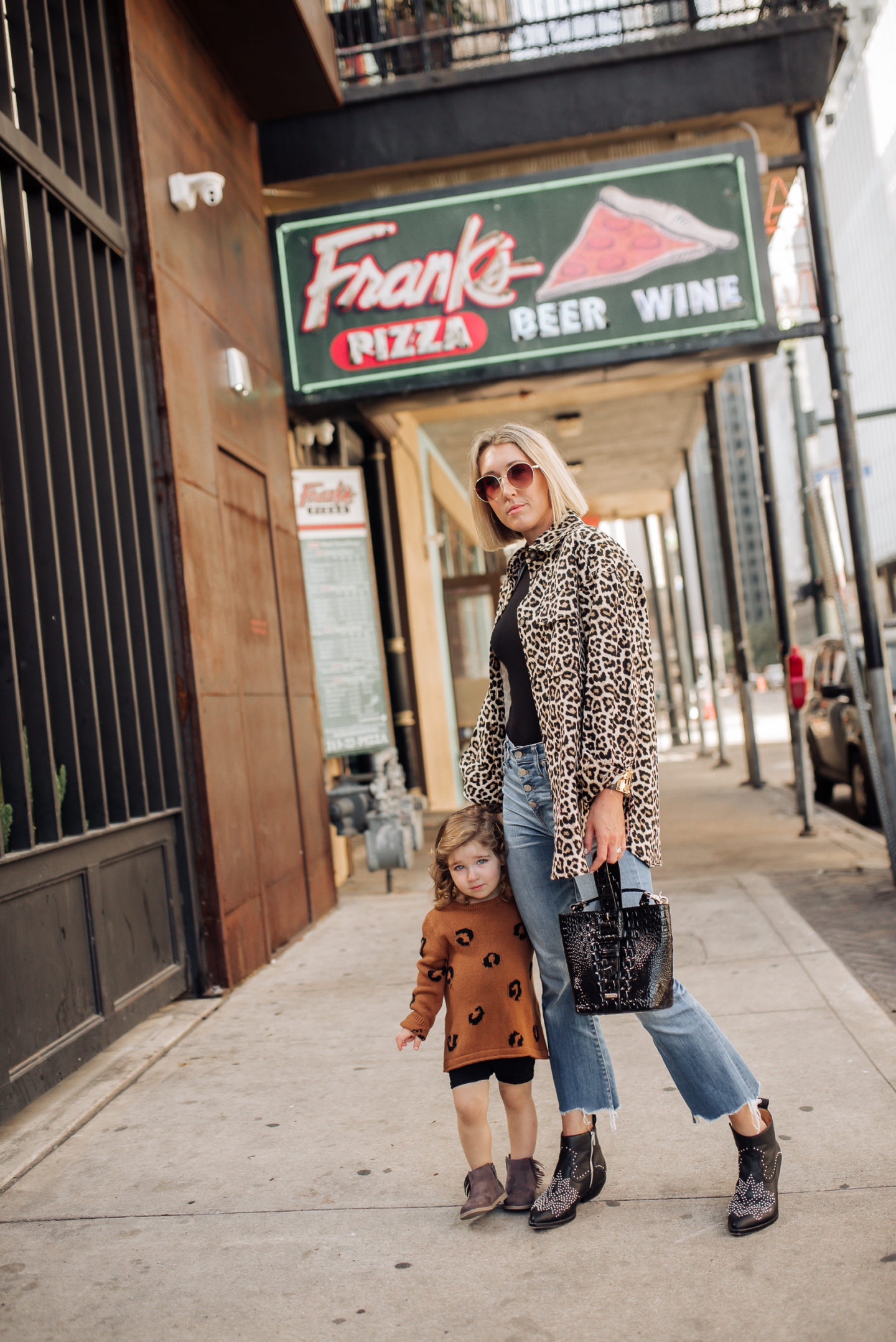 casual fall outfits with booties